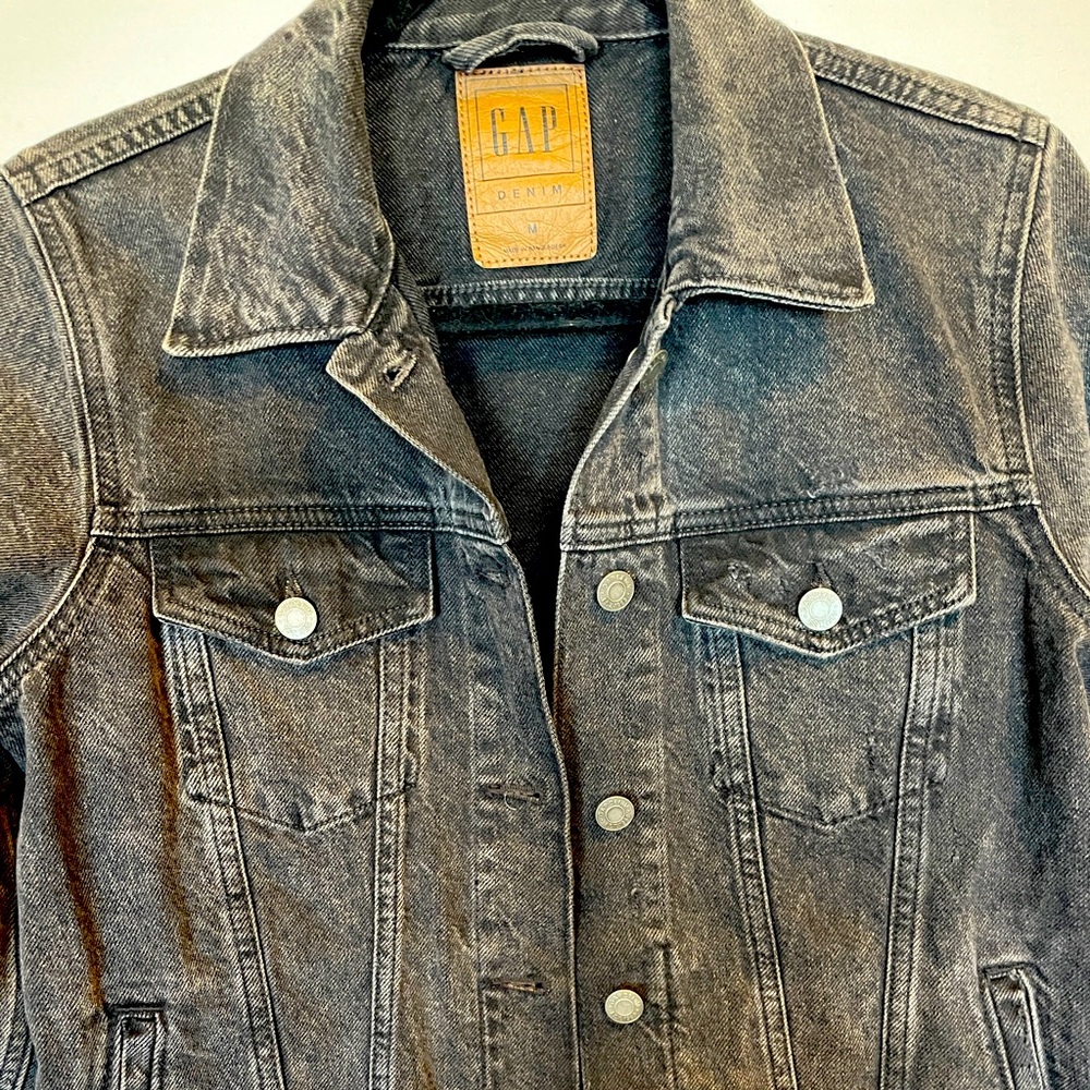 GAP Denim Jacket in Washed Black